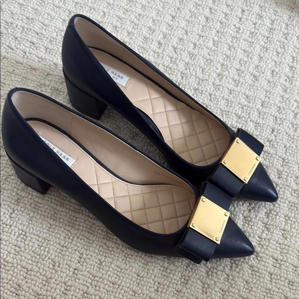 Cole Haan Women's Navy Tally/Tali Pumps with Gold Accents - Picture 3 of 10